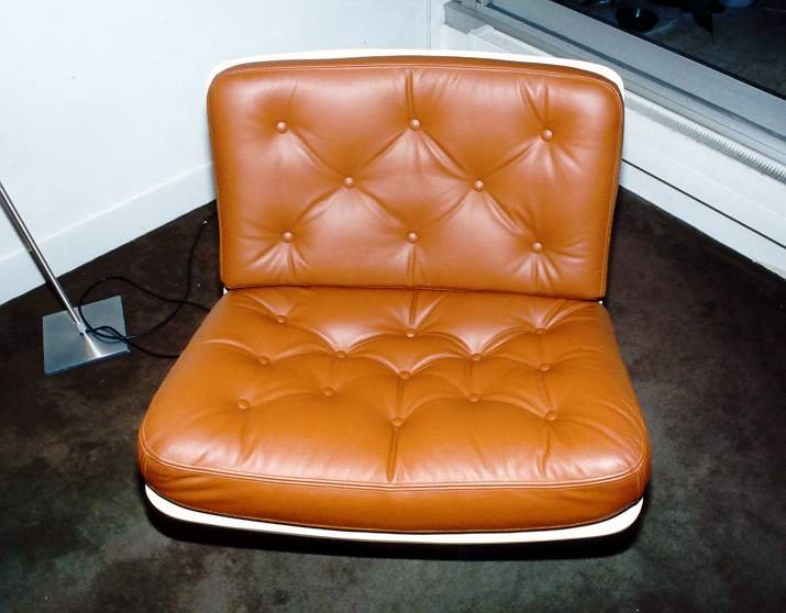 021 SWIVEL CHAIR GEOFFREY HARCOURT.JPG